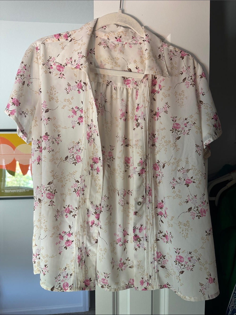 Cream Floral Short Sleeve Blouse with Pink Accents